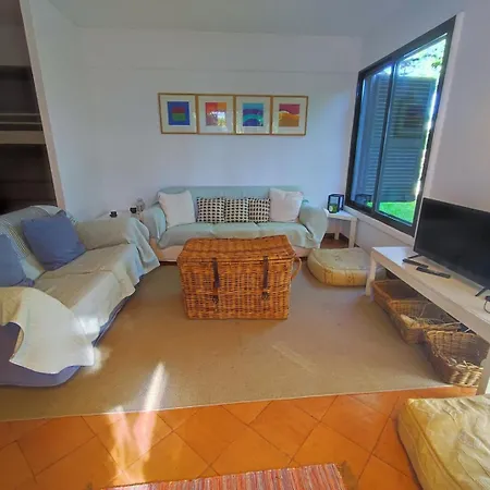 Apartment T2 Apartment With Private Garden In The Balaia