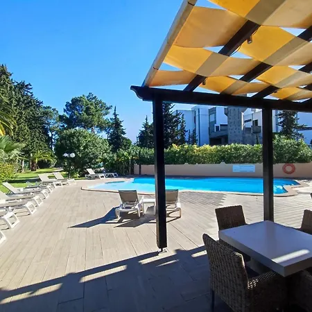 T2 Apartment With Private Garden In The Balaia Apartment Albufeira