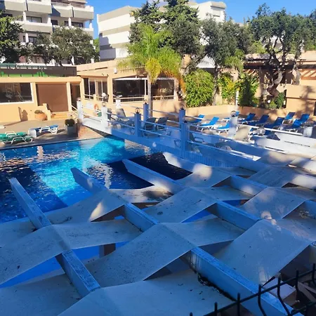 Διαμέρισμα T2 Apartment With Private Garden In The Balaia